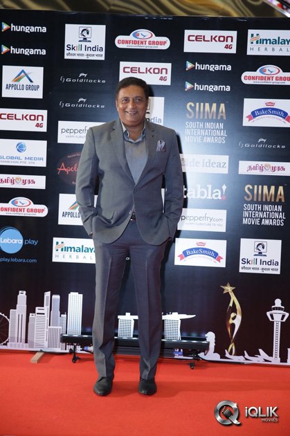 South-Indian-International-Movie-Awards-2016-Day-2